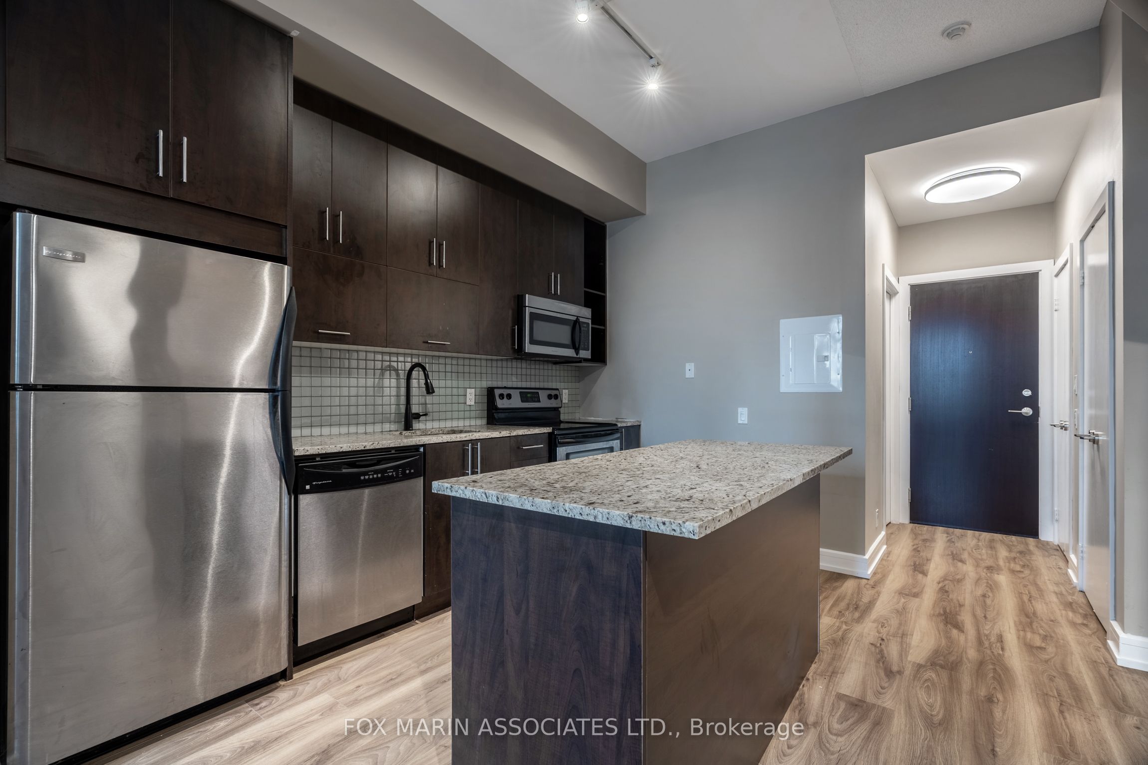 112 George Street 403