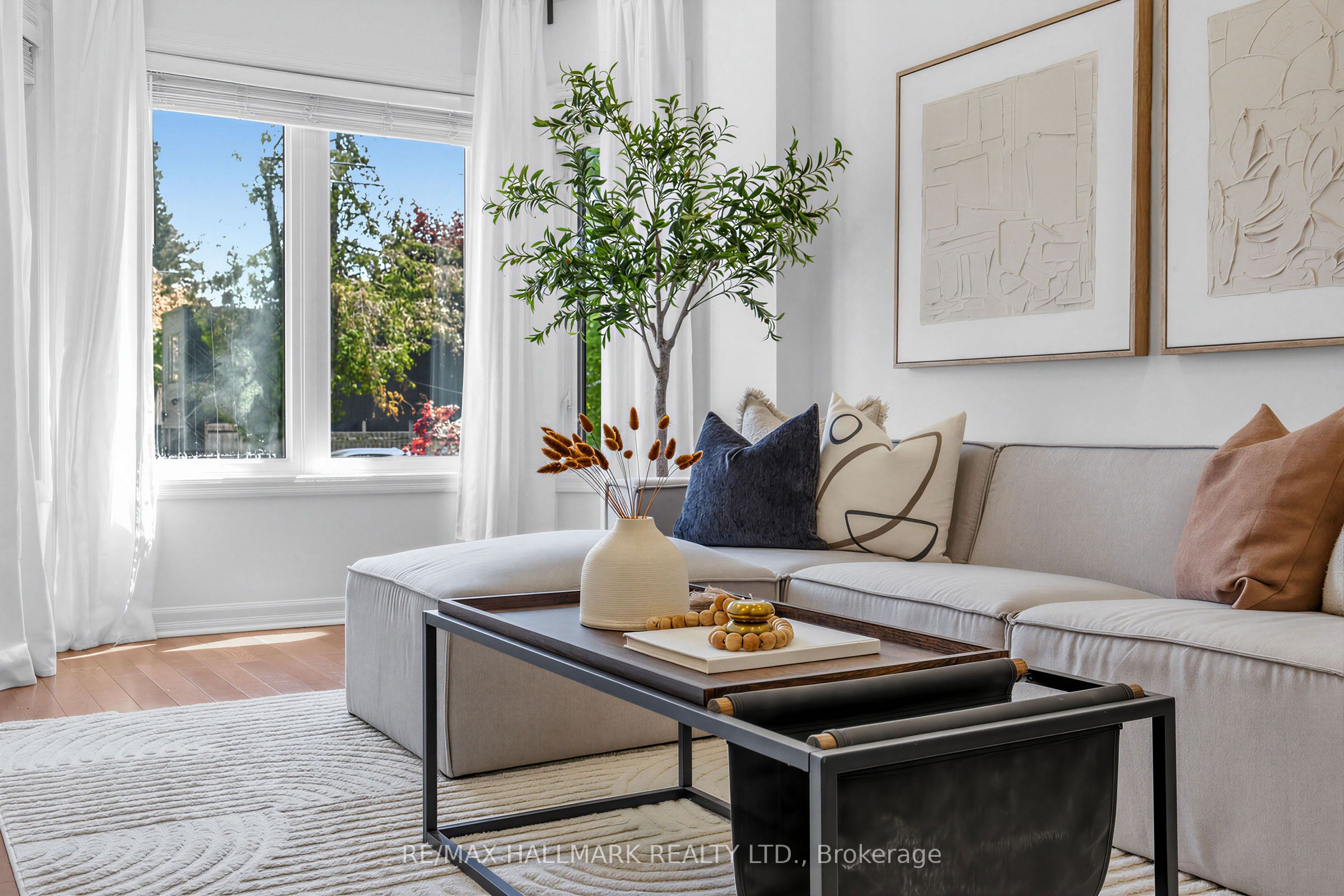 62 Doncaster Avenue