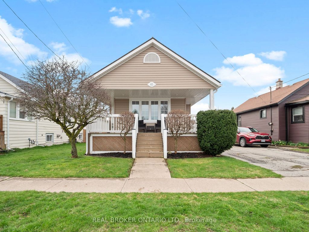 Photo of 65 Christmas Street, Port Colborne, ON L3K 1M4 (MLS # X13021722)