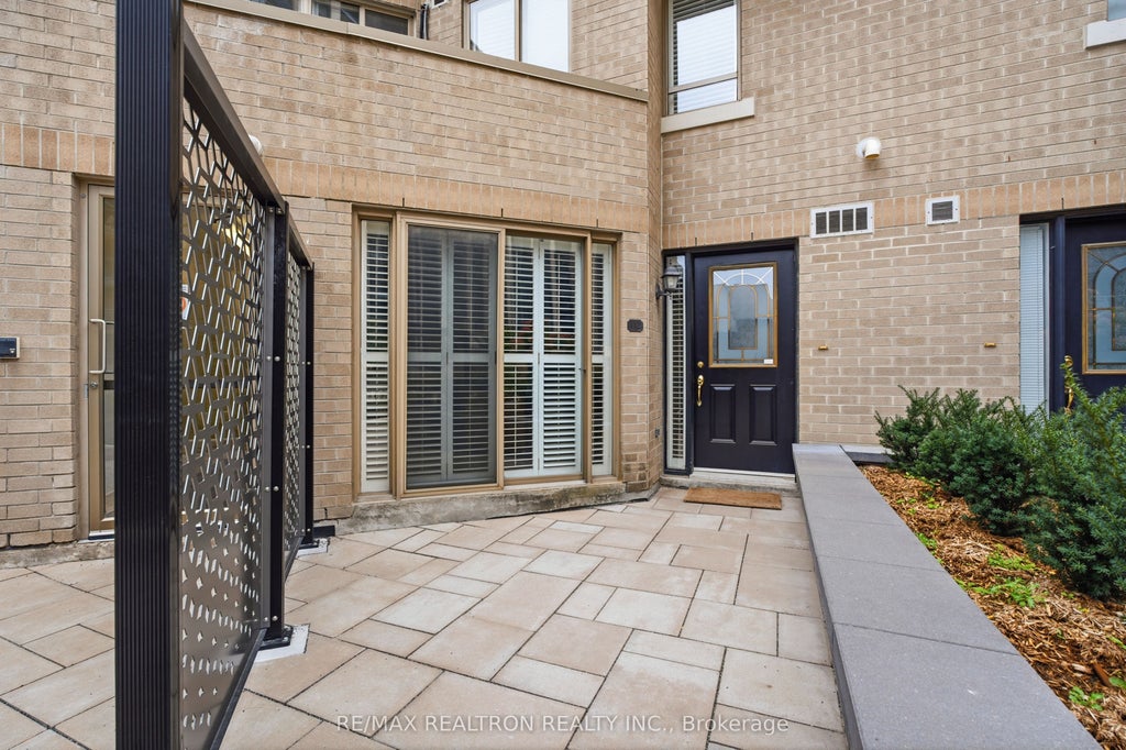 Photo of 38 Hollywood Avenue #112, Toronto, ON M2N 6S5 (MLS # C14089894)