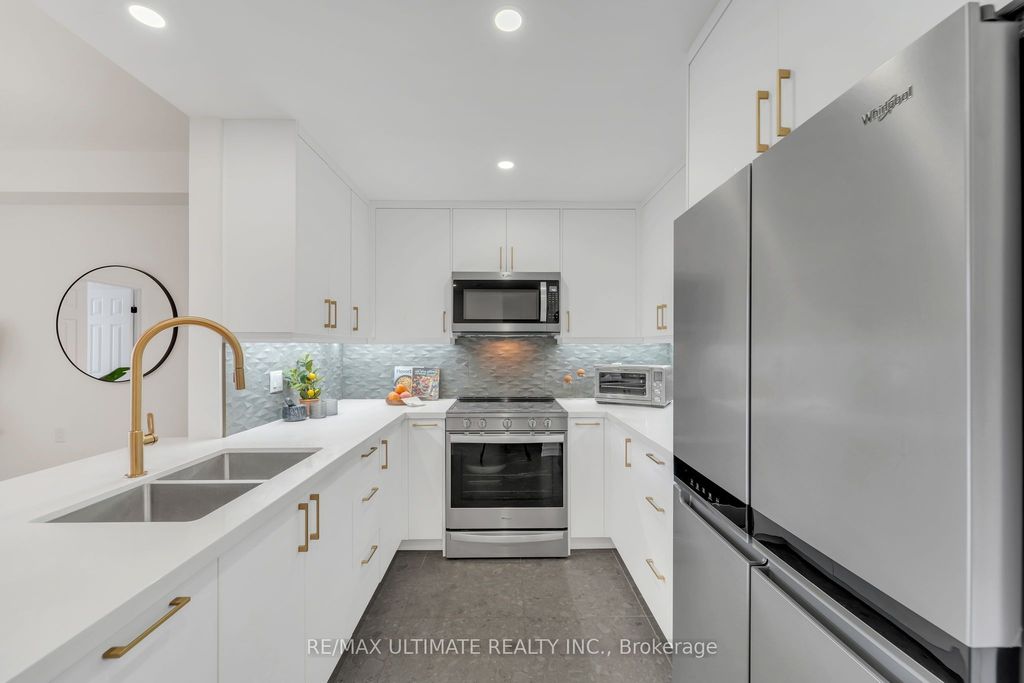 Photo of 1750 Bayview Avenue #209, Toronto, ON M4G 4H6 (MLS # C12404219)