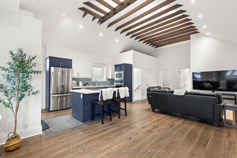 14 Bracebridge Avenue E Toronto ON M4C 2X7