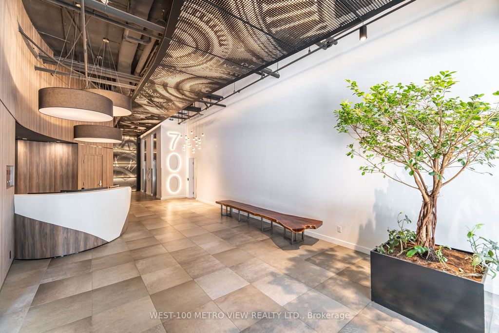 Photo of 700 King Street W #710, Toronto, ON M5V 2Y6 (MLS # C12439086)