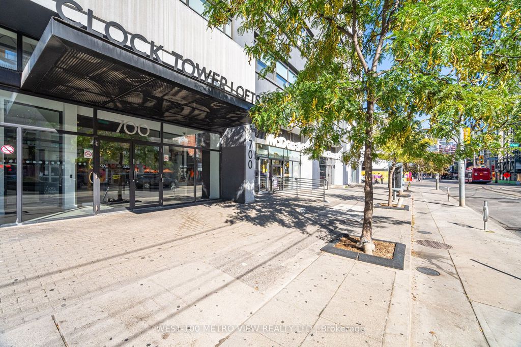 Photo of 700 King Street W #710, Toronto, ON M5V 2Y6 (MLS # C12439086)