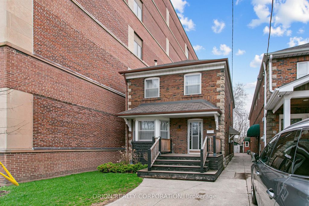 Photo of 76 S St Annes Road, Toronto, ON M6J 3J9 (MLS # C13032152)