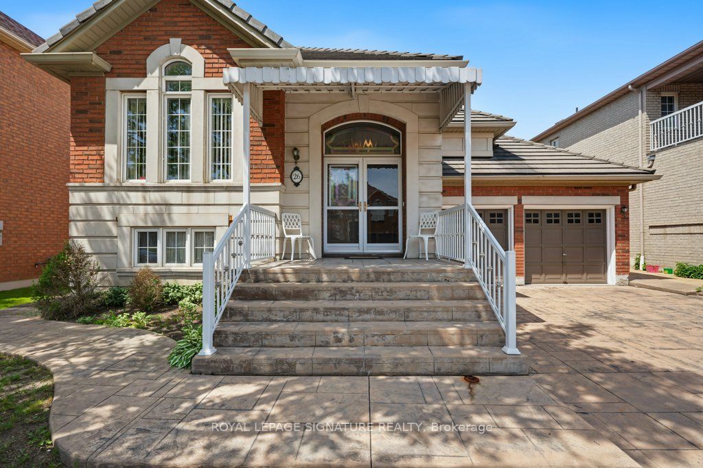 26 Saint Clare Boulevard
