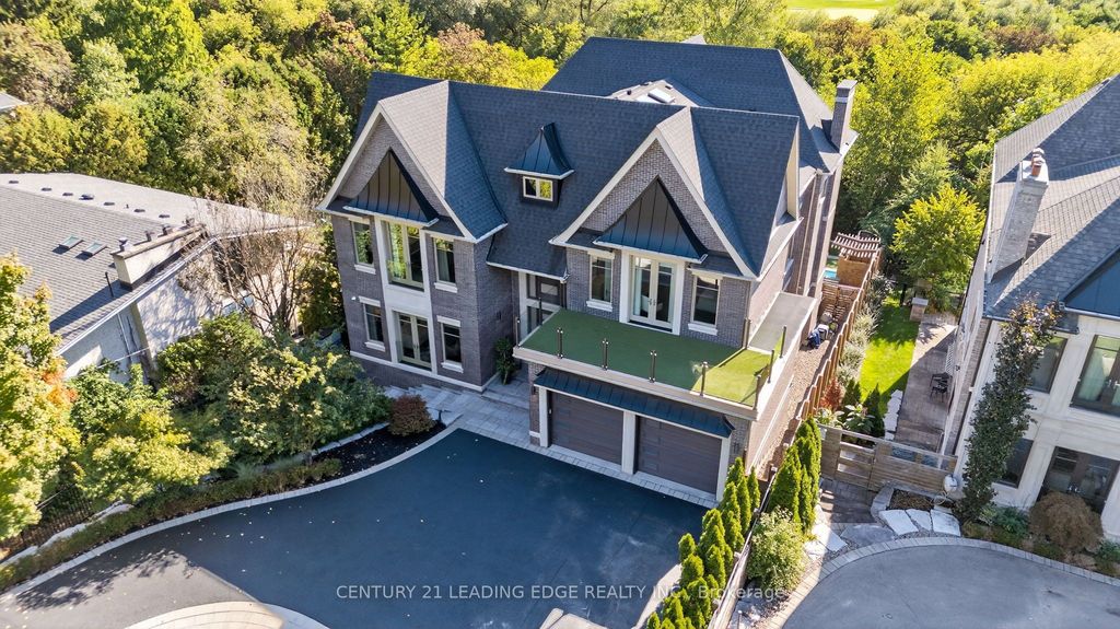 Photo of Toronto, ON M9A 3G7 (MLS # W12595702)