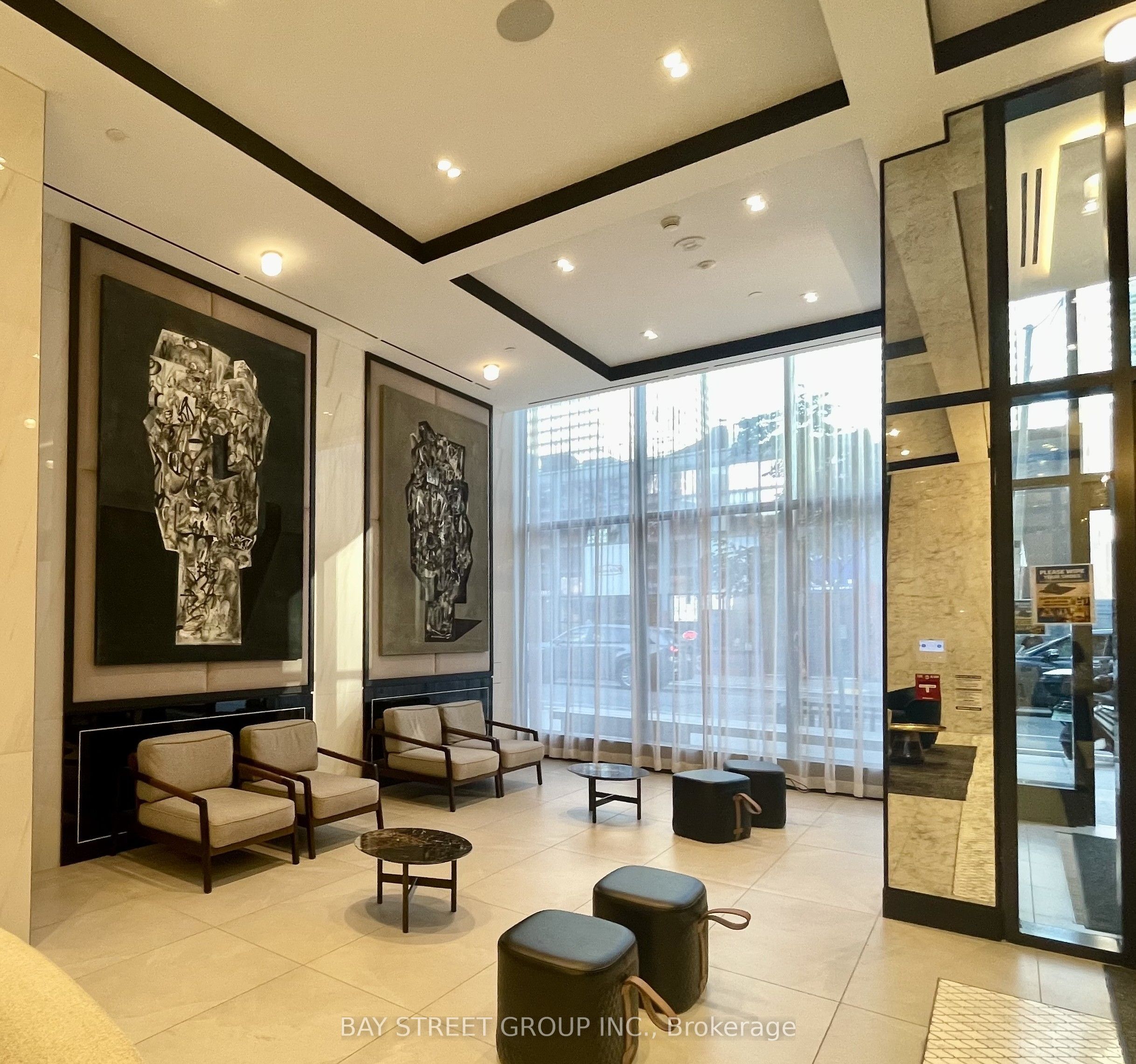 8 Wellesley Street W 4009