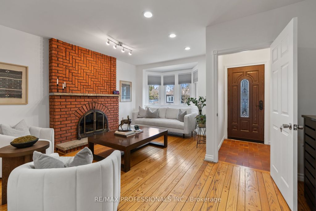 Photo of 82 Fifth Street, Toronto, ON M8V 2Z3 (MLS # W12997082)