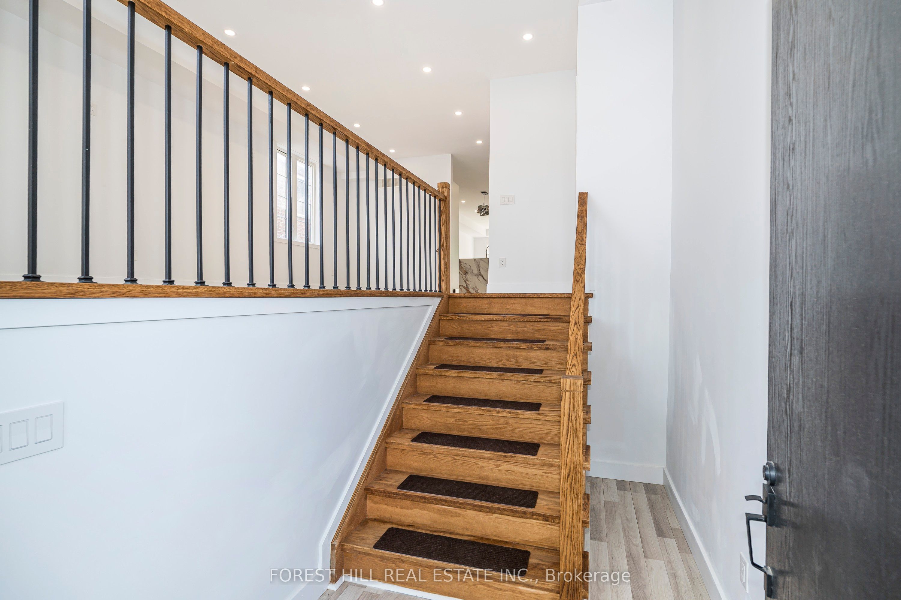 19 Simpson Avenue