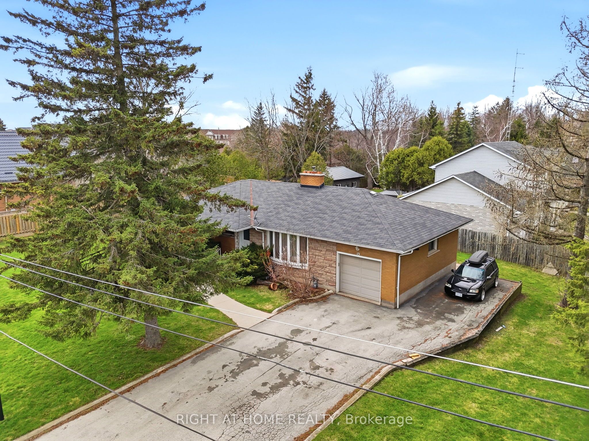 13 Westview Crescent