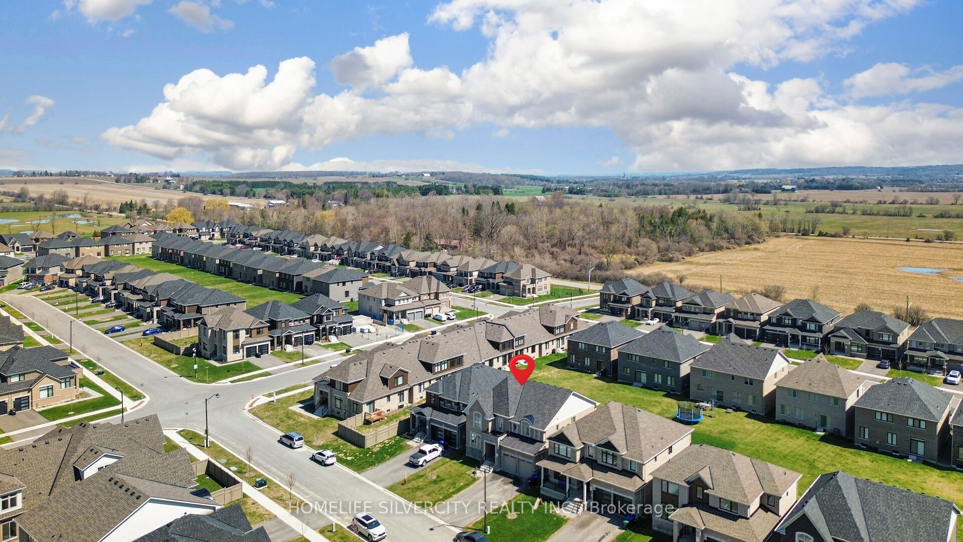 4 Sandhill Crescent