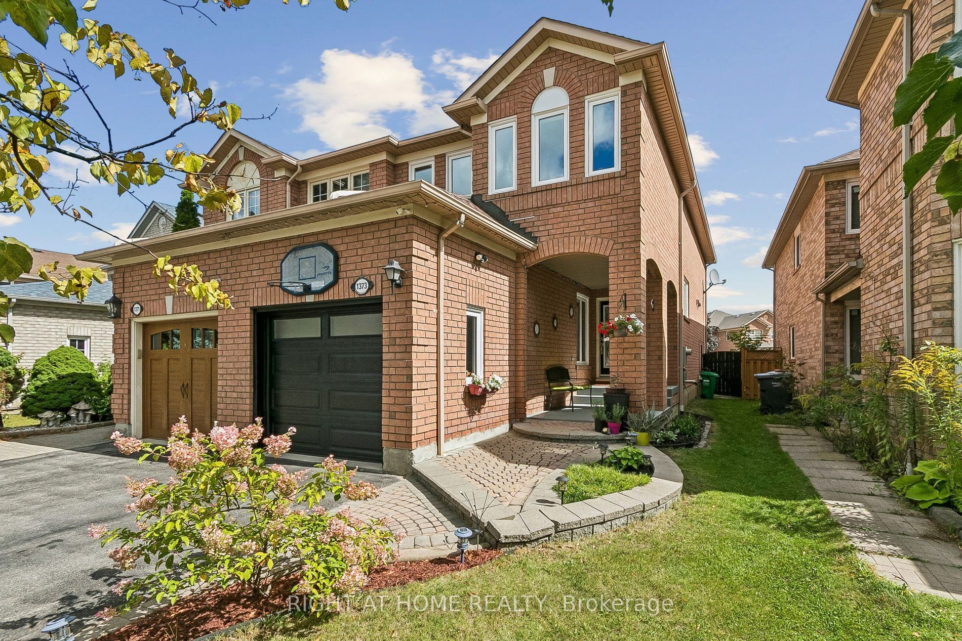 1373 Quest Circle