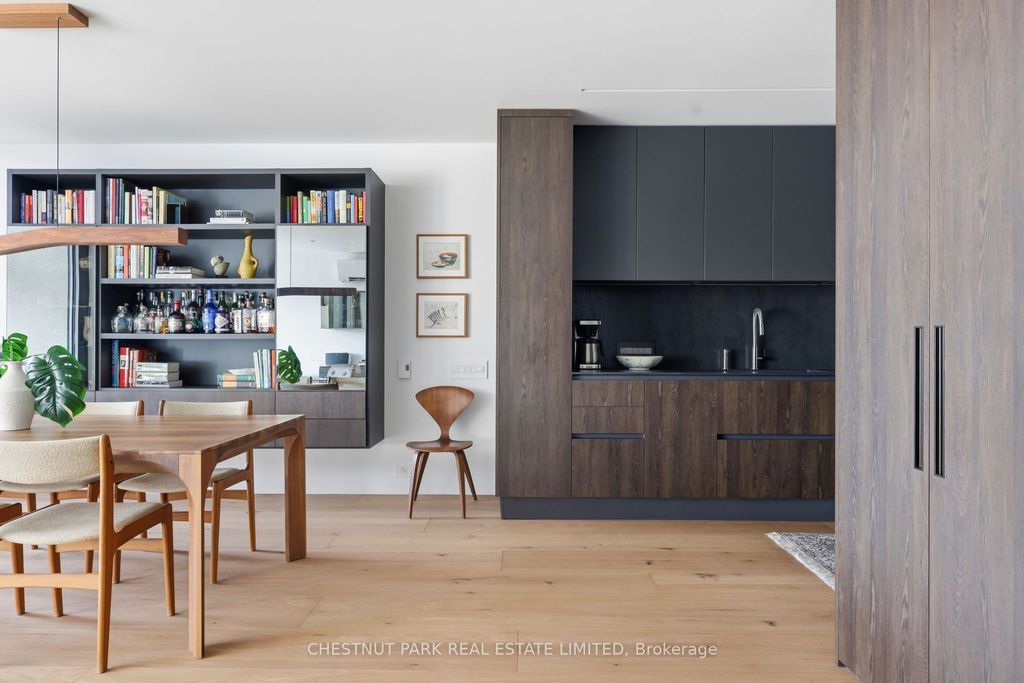 Photo of 40 Oaklands Avenue #327, Toronto, ON M4V 2Z3 (MLS # C12801464)