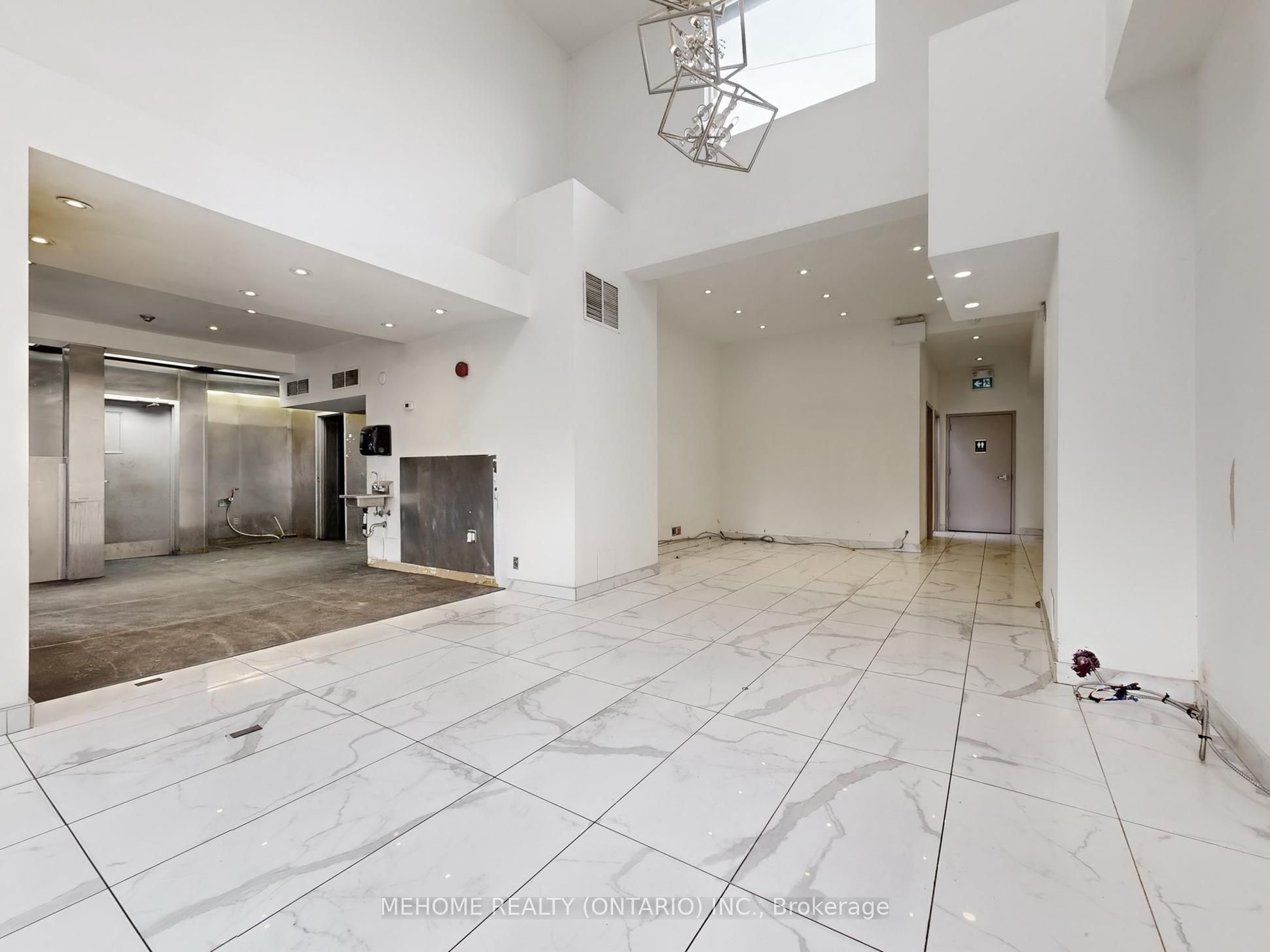 406 Summerhill Avenue