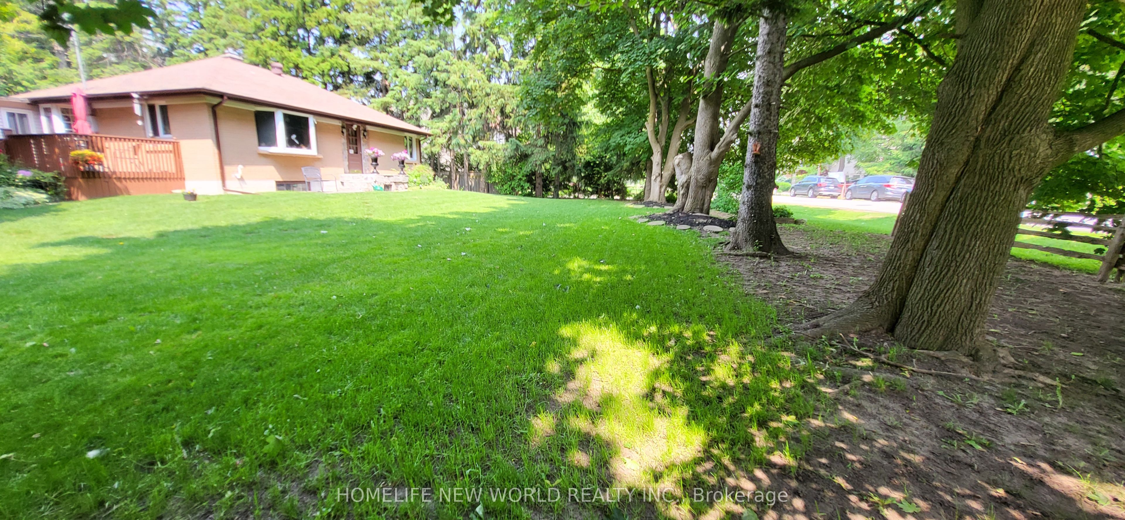 12 riverview Road S