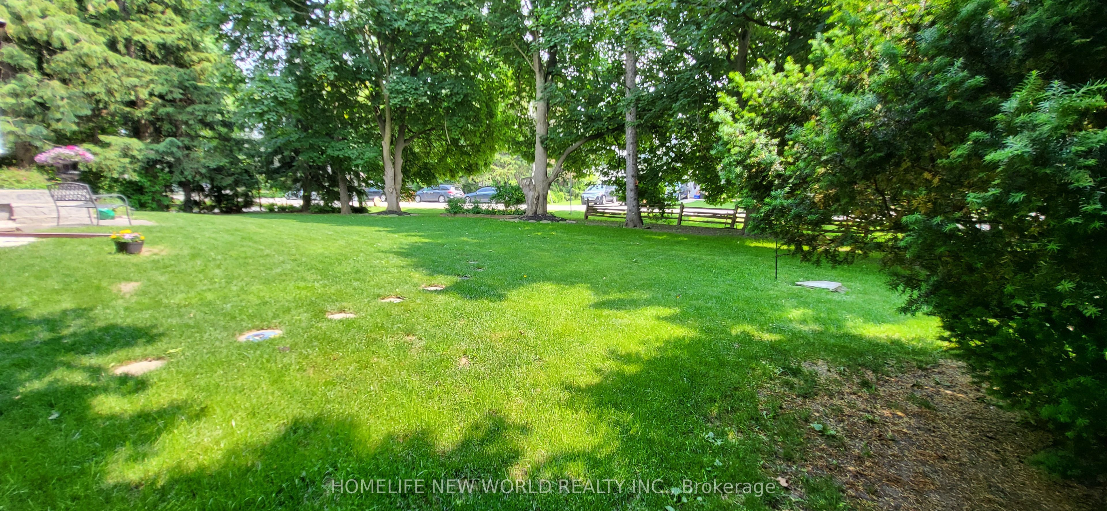 12 riverview Road S