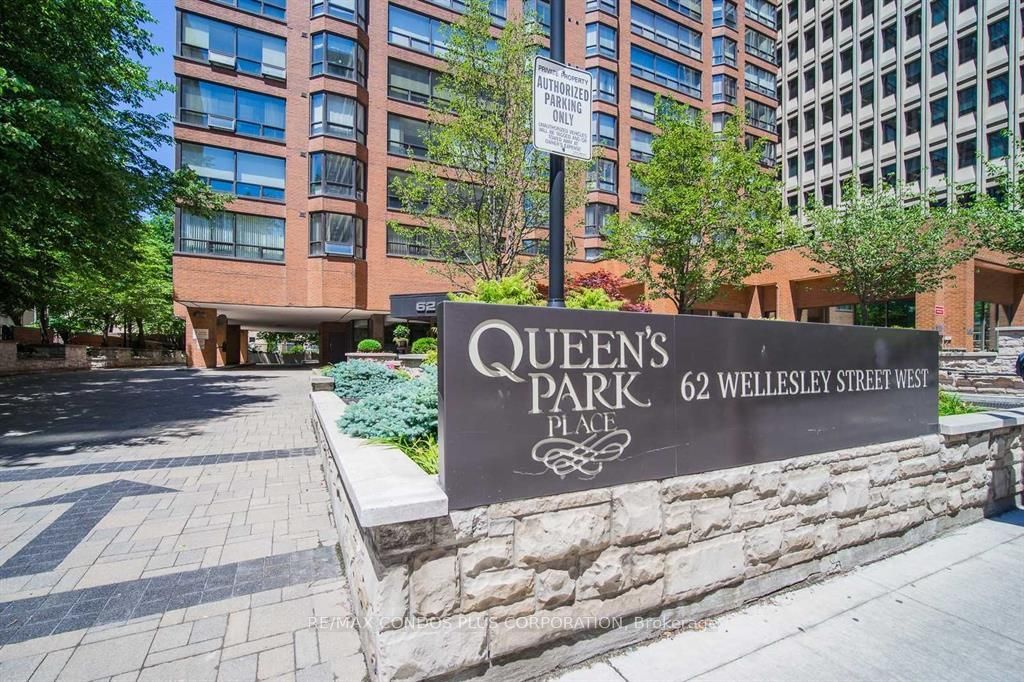 Photo of 62 Wellesley Street W #803, Toronto, ON M5S 2X3 (MLS # C12985224)