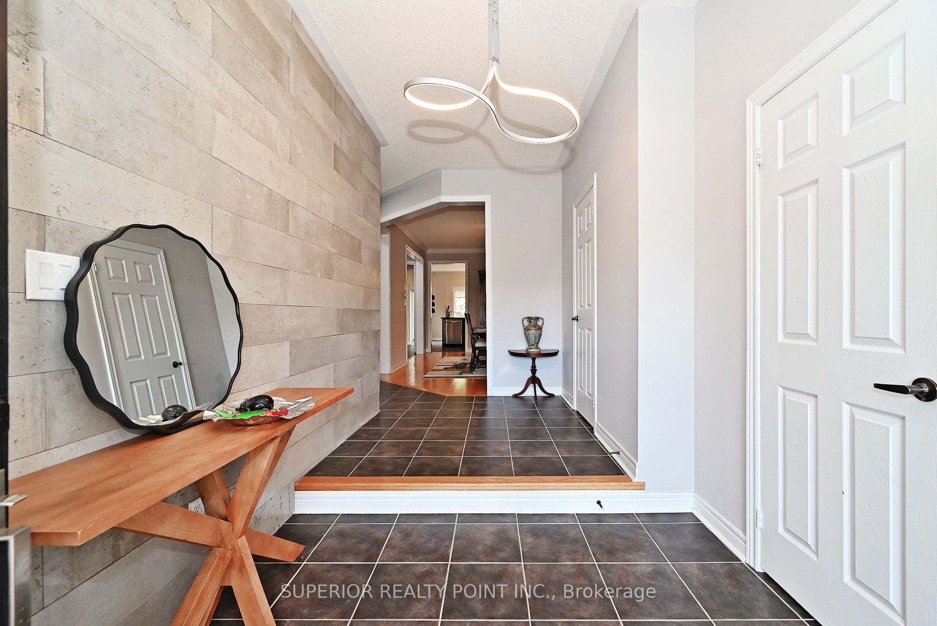 28 Maple Valley Road