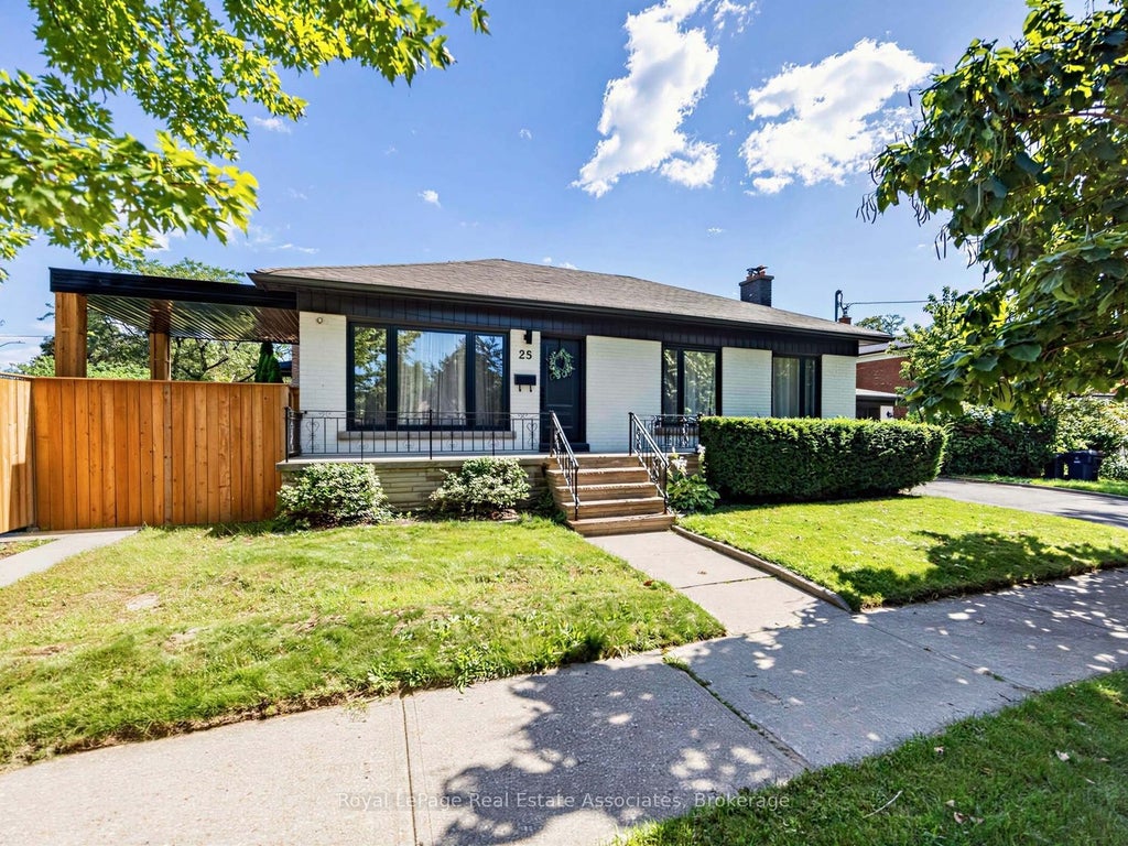 Photo of 25 Treeview Drive, Toronto, ON M8W 4B8 (MLS # W13785908)