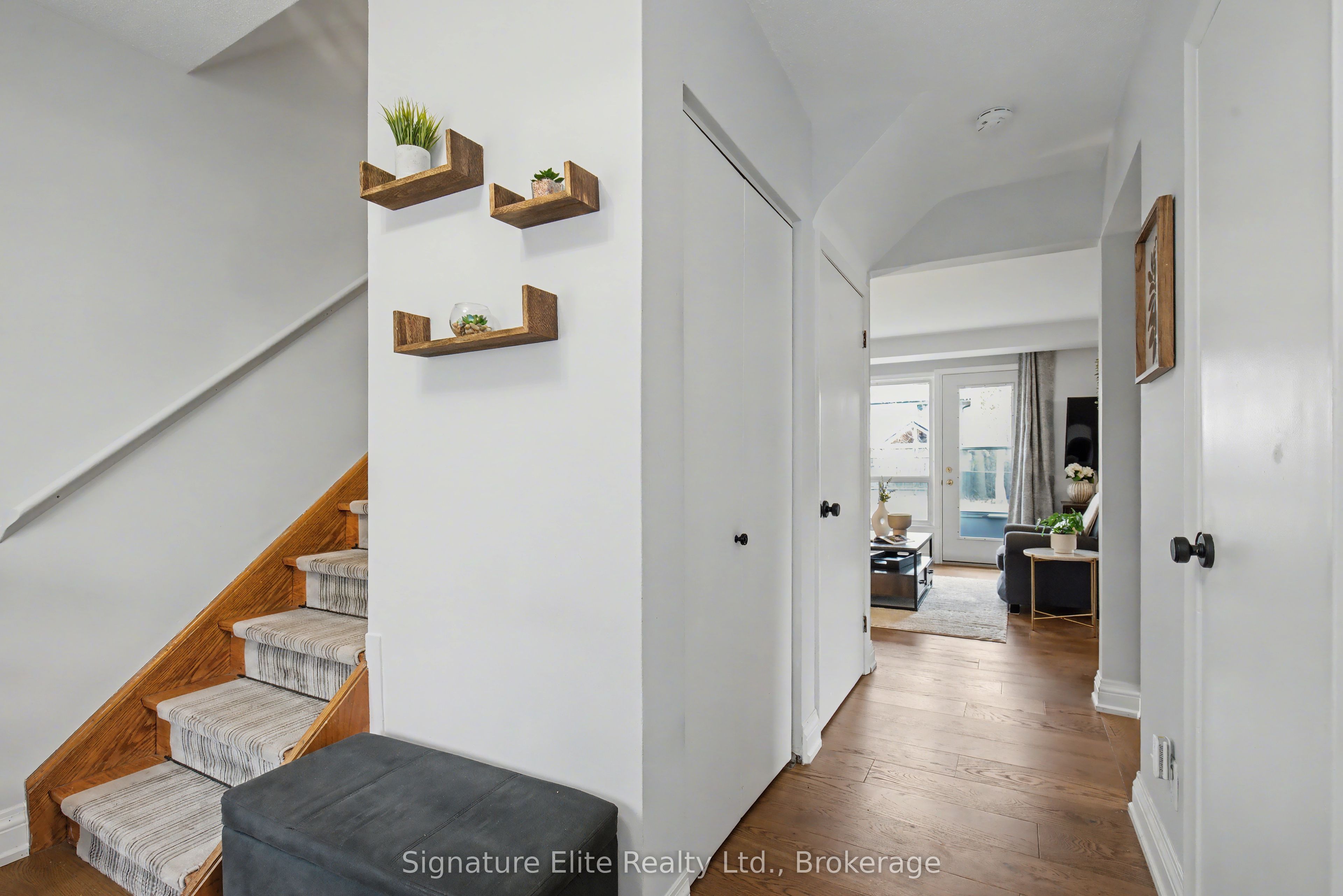 276 Guildwood Parkway