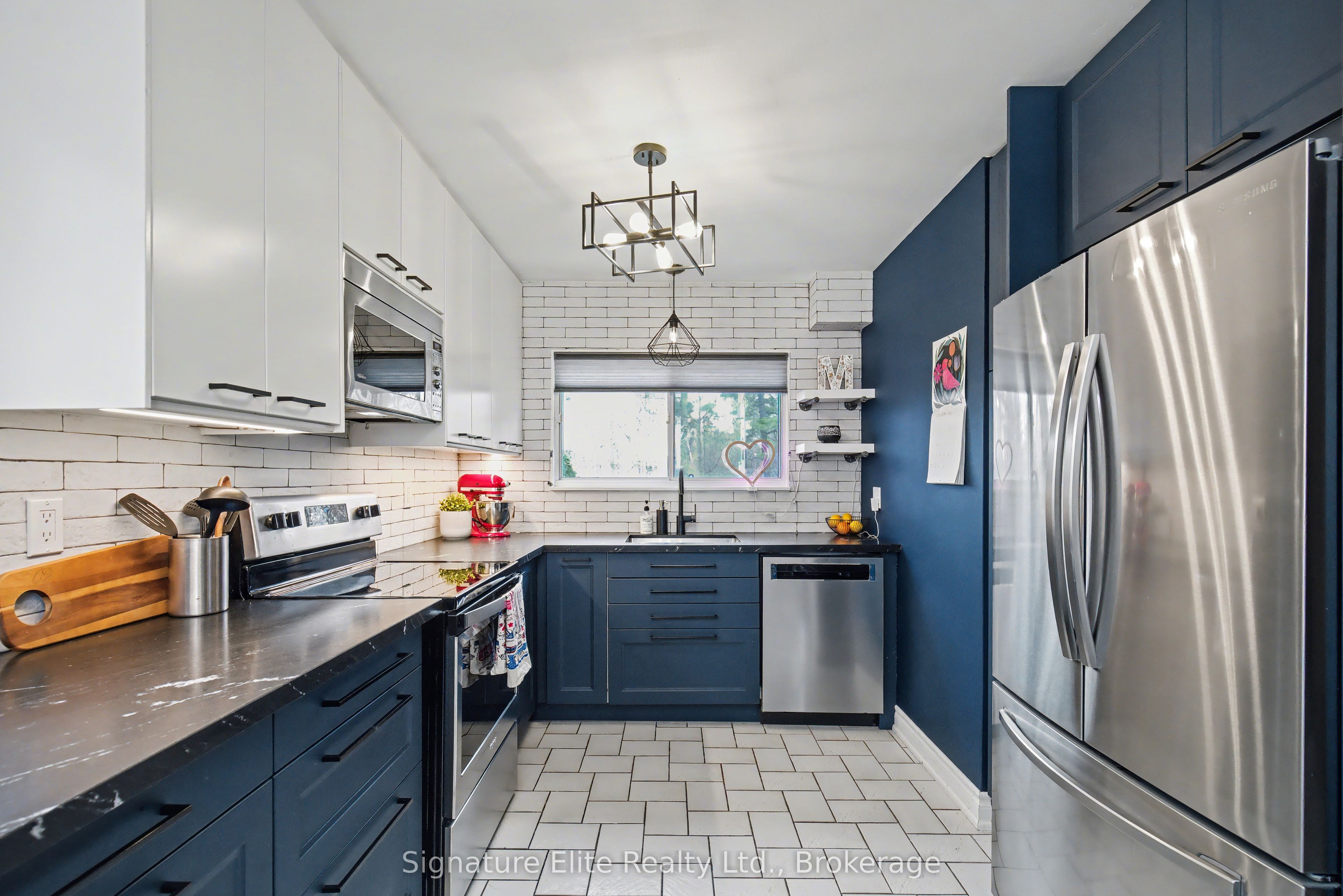 276 Guildwood Parkway