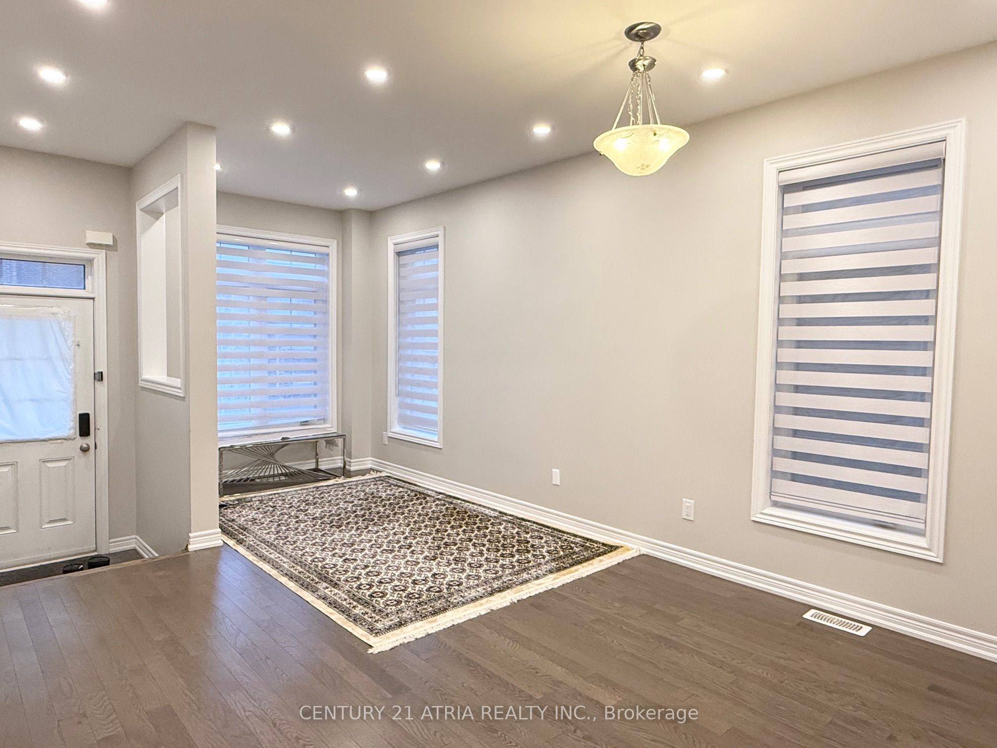 52 Luzon Avenue