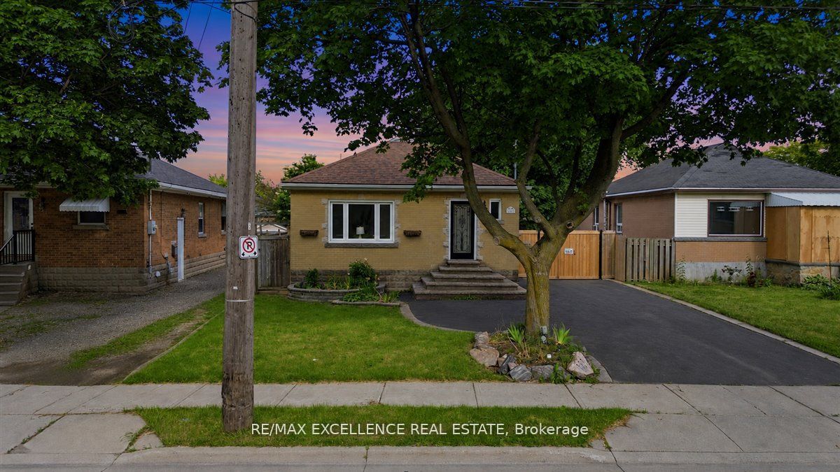627 Upper Sherman Avenue