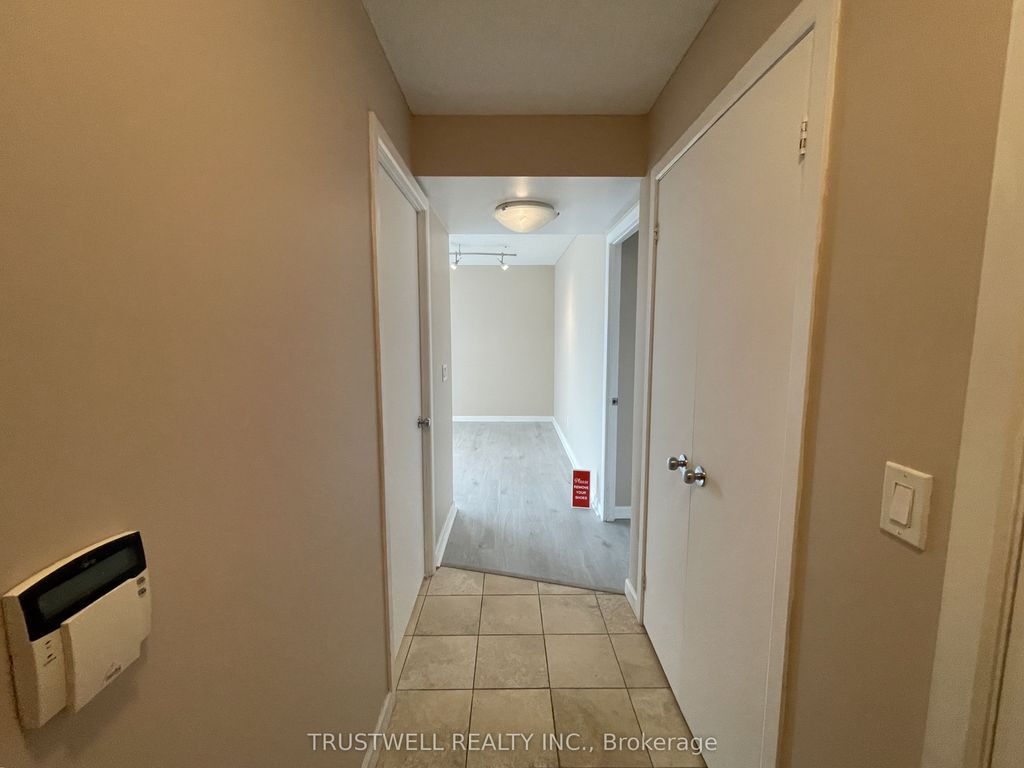 Photo of 8 Park Road #1905, Toronto, ON M4W 3S5 (MLS # C13003518)