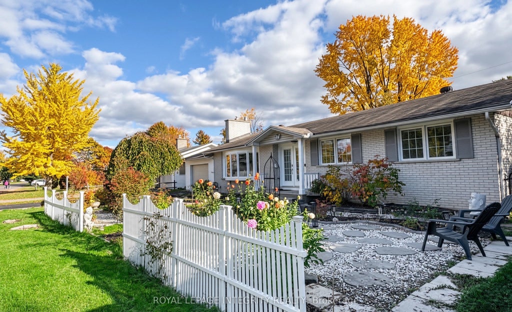 Photo of 44 Millford Avenue, South of Baseline to Knoxdale, ON K2G 1C2 (MLS # X14115510)