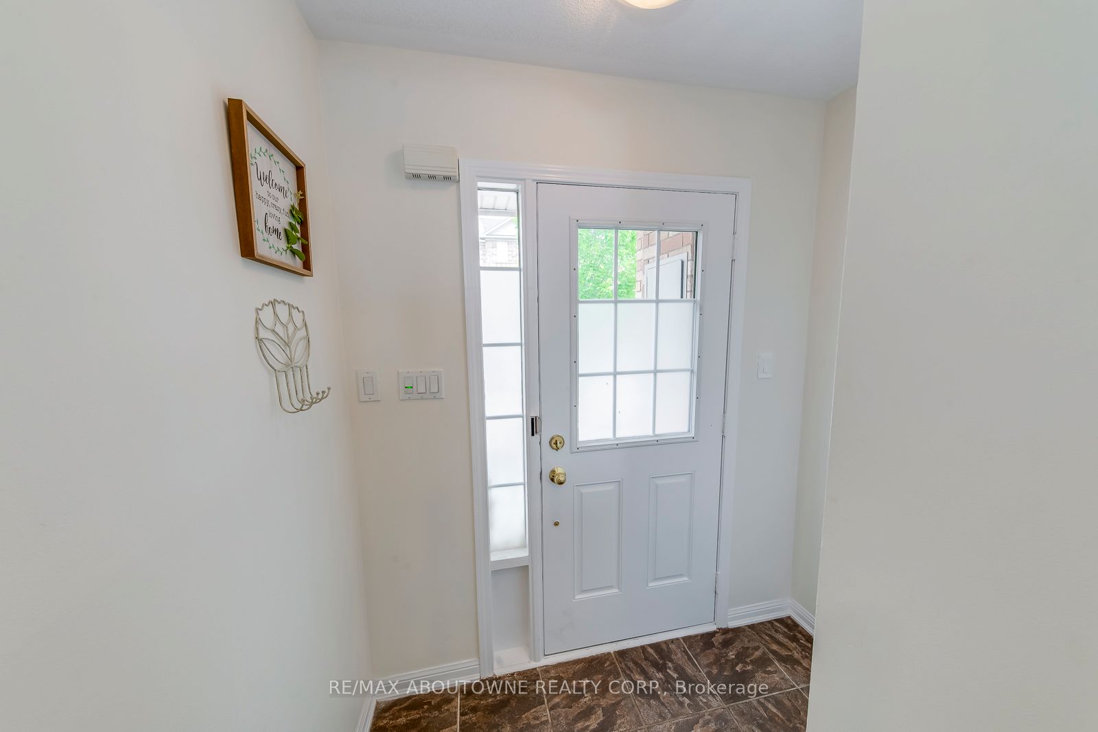 2453 Coho Way