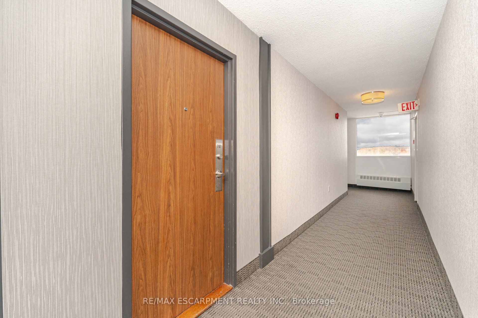 2301 Derry Road W 707