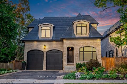 385 Pine Cove Road Burlington ON L7N 1W4