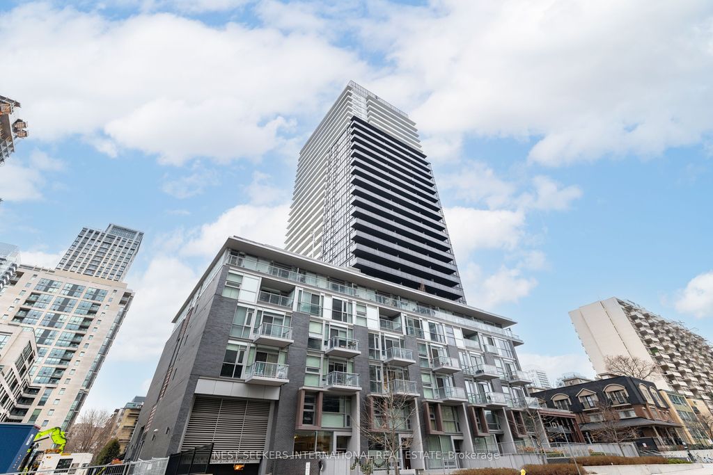 Photo of 101 Erskine Avenue #2802, Toronto, ON M4P 1Y5 (MLS # C12719708)