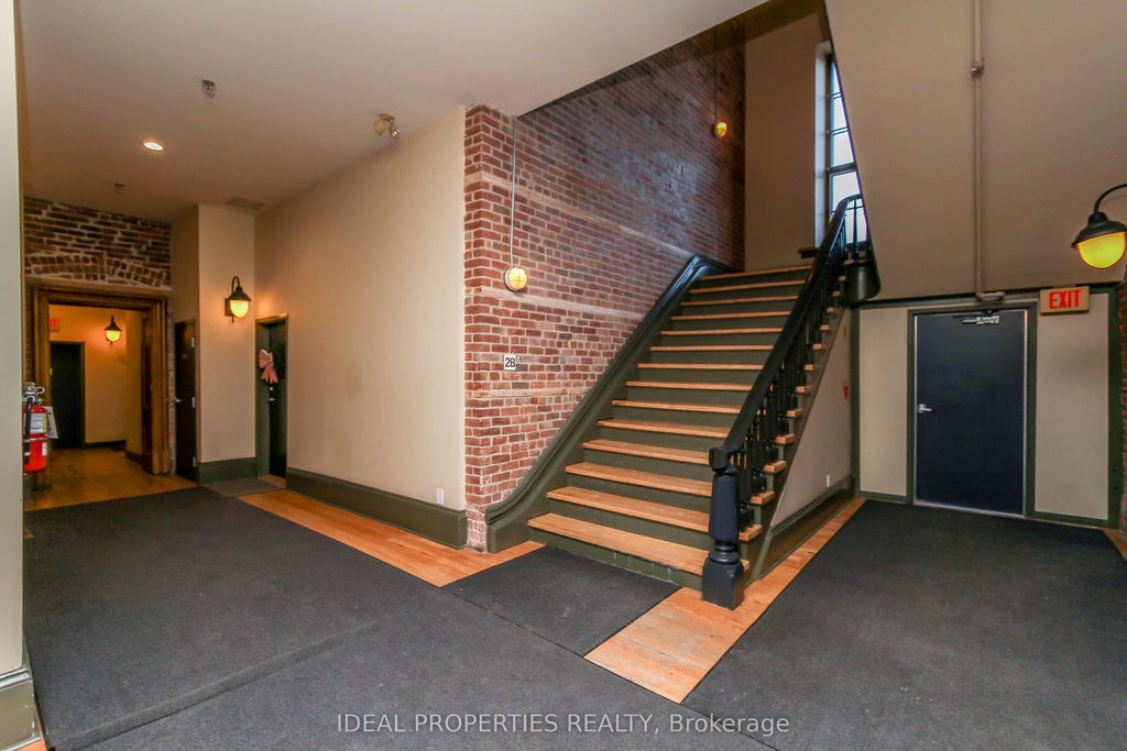 Photo of 589 RIDEAU Street #101, Lower Town - Sandy Hill, ON K1N 6A1 (MLS # X14091088)