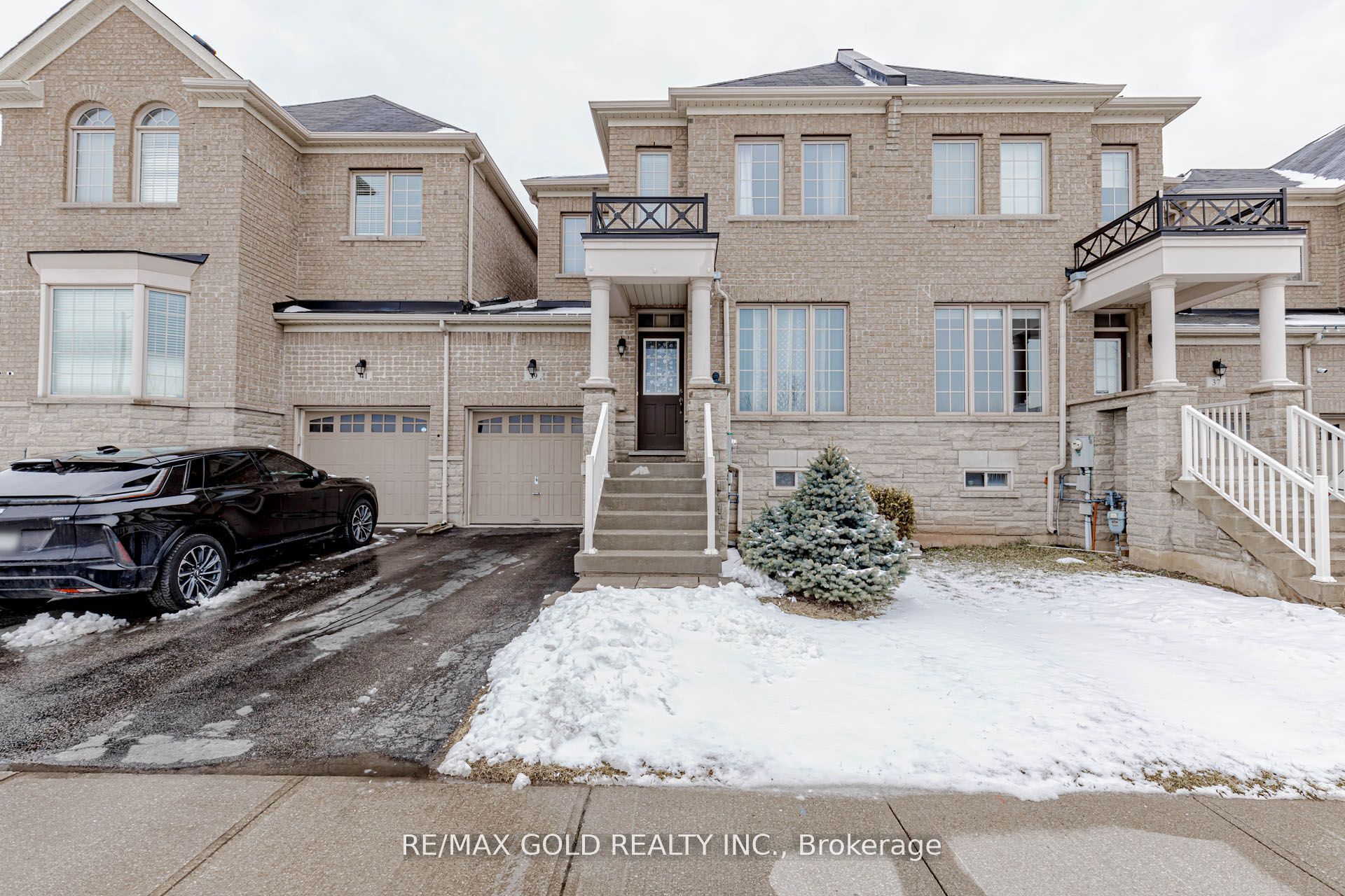 39 Chesterwood Crescent