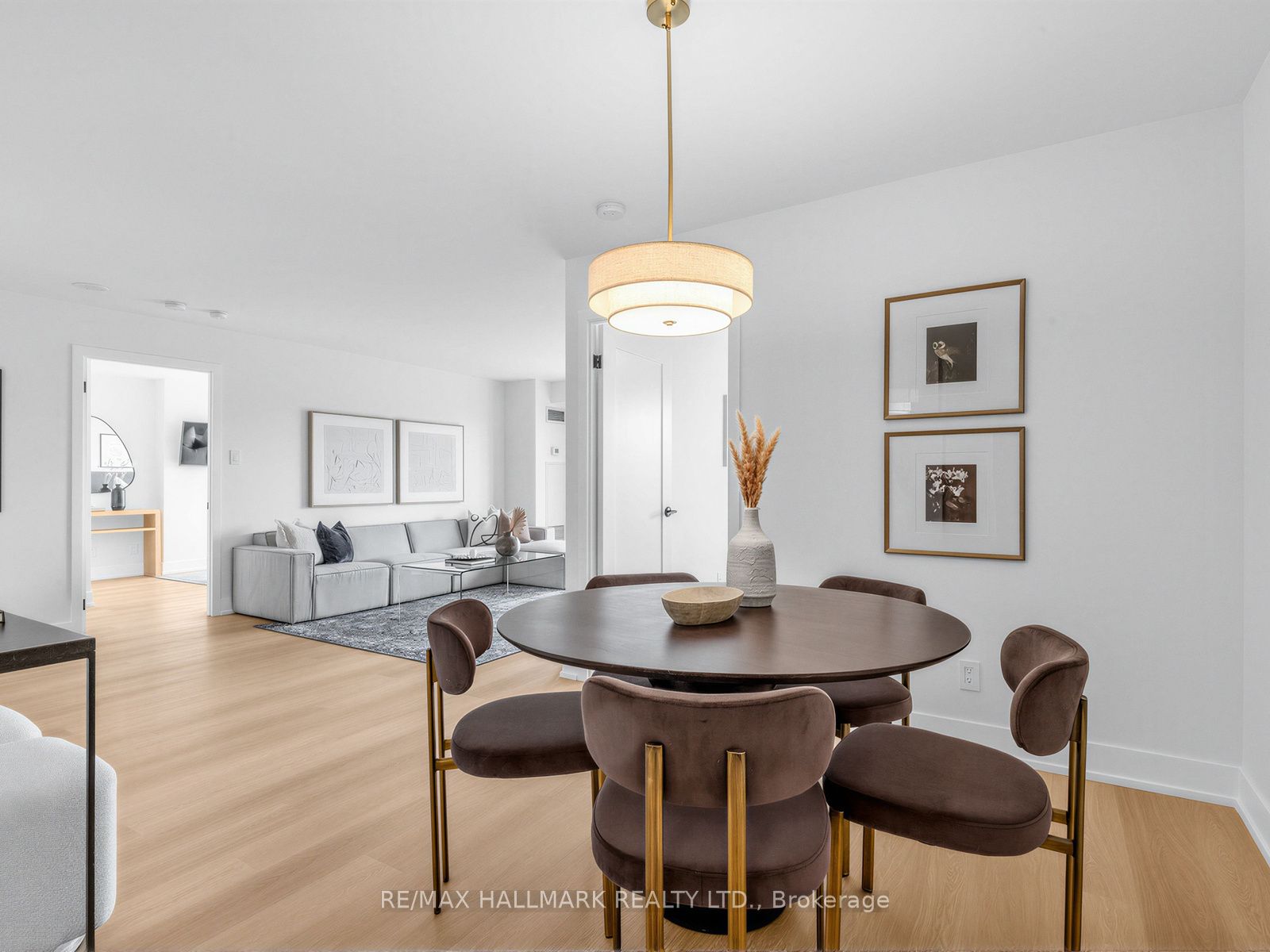 399 South Park Road 1102
