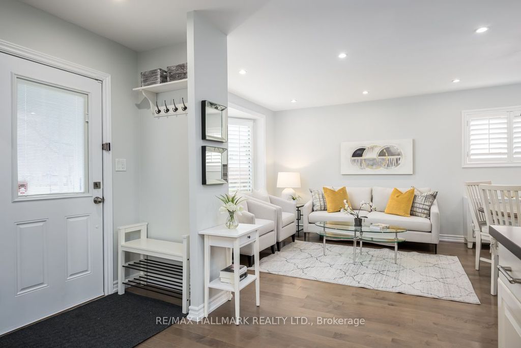 Photo of 84 Delma Drive, Toronto, ON M8W 4P1 (MLS # W12980818)