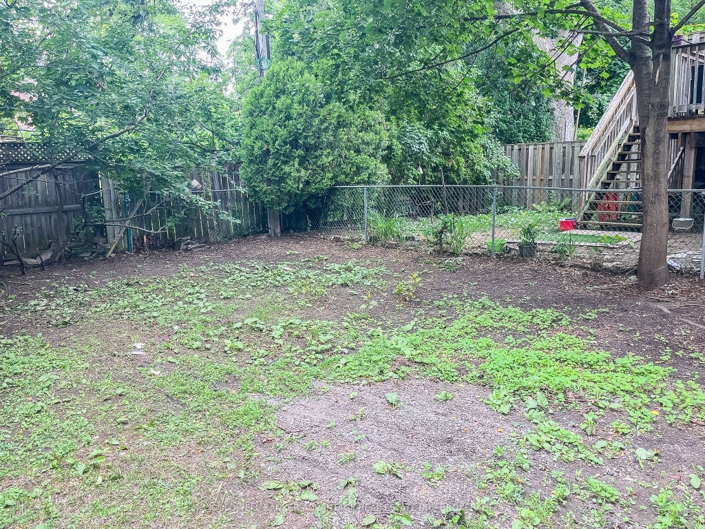 Photo of 35 Lake Street, St. Catharines, ON L2R 5W9 (MLS # X13539758)
