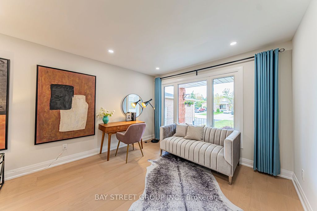 Photo of 146 Cabinet Crescent, Vaughan, ON L4L 6E5 (MLS # N13109158)
