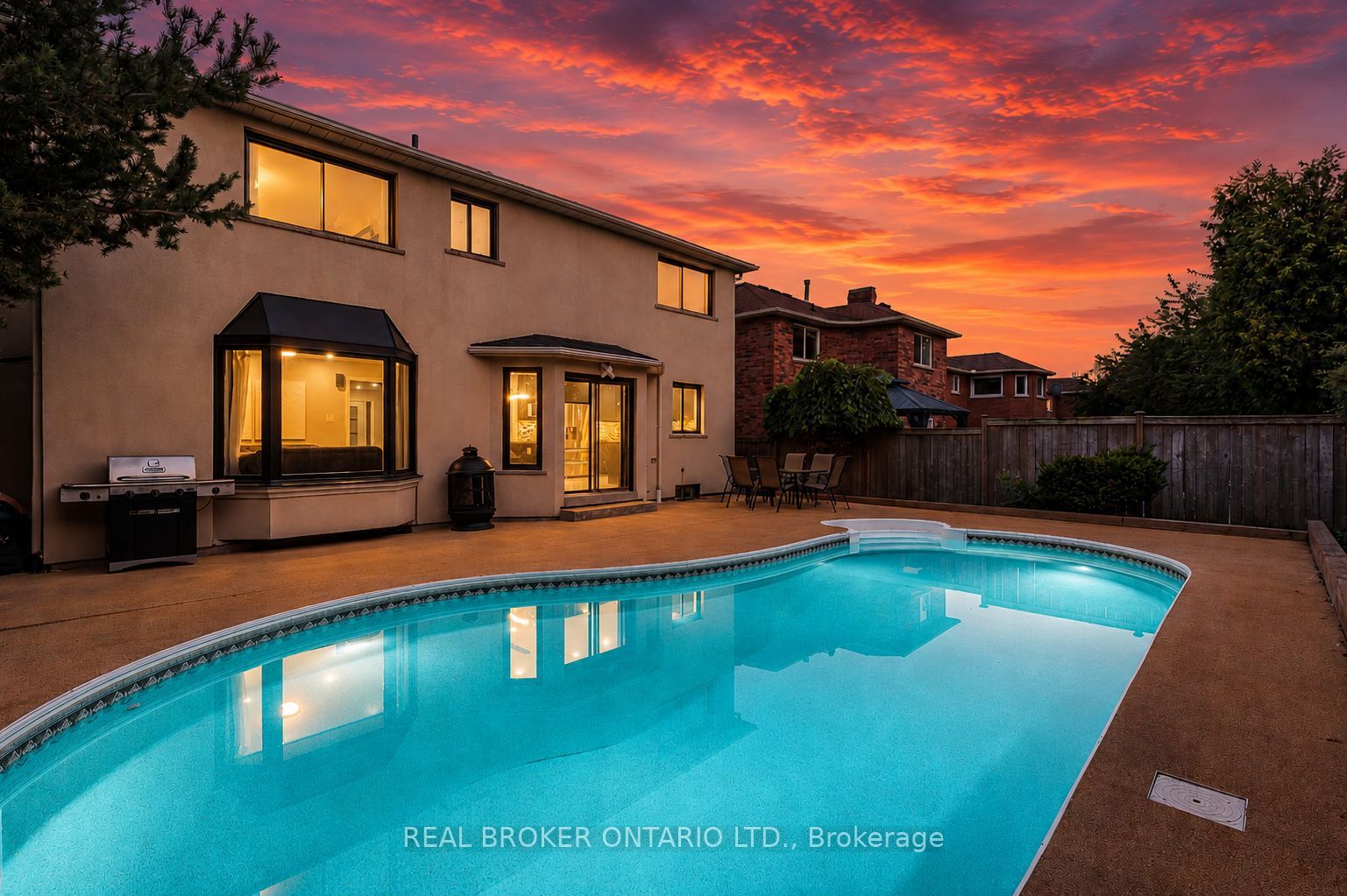 1221 Creekside Drive