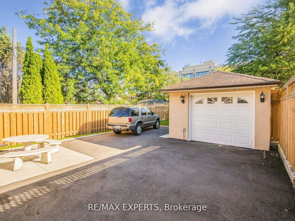 Photo of 1001 Castlefield Avenue, Toronto, ON M6B 1E4 (MLS # W12534886)