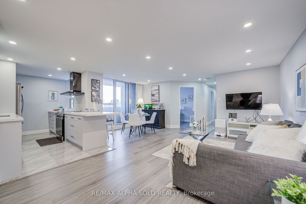 Photo of 5 Old Sheppard Avenue #1801, Toronto, ON M2J 4K3 (MLS # C12858974)