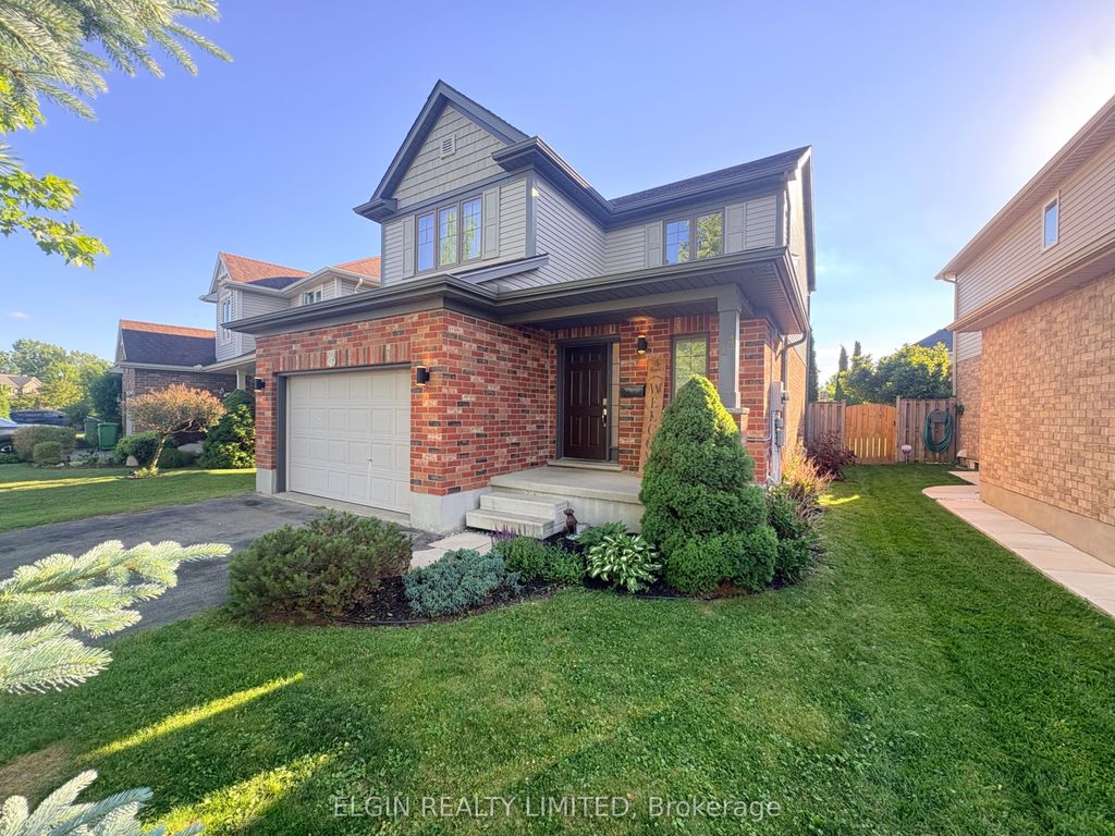 Photo of 44 Peach Tree Boulevard, St. Thomas, ON N5R 4Y7 (MLS # X13441020)