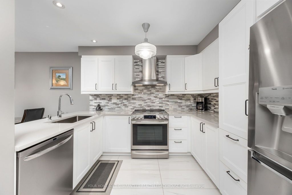 Photo of 105 Knoll Haven Circle, Caledon, ON L7E 2V1 (MLS # W12455676)