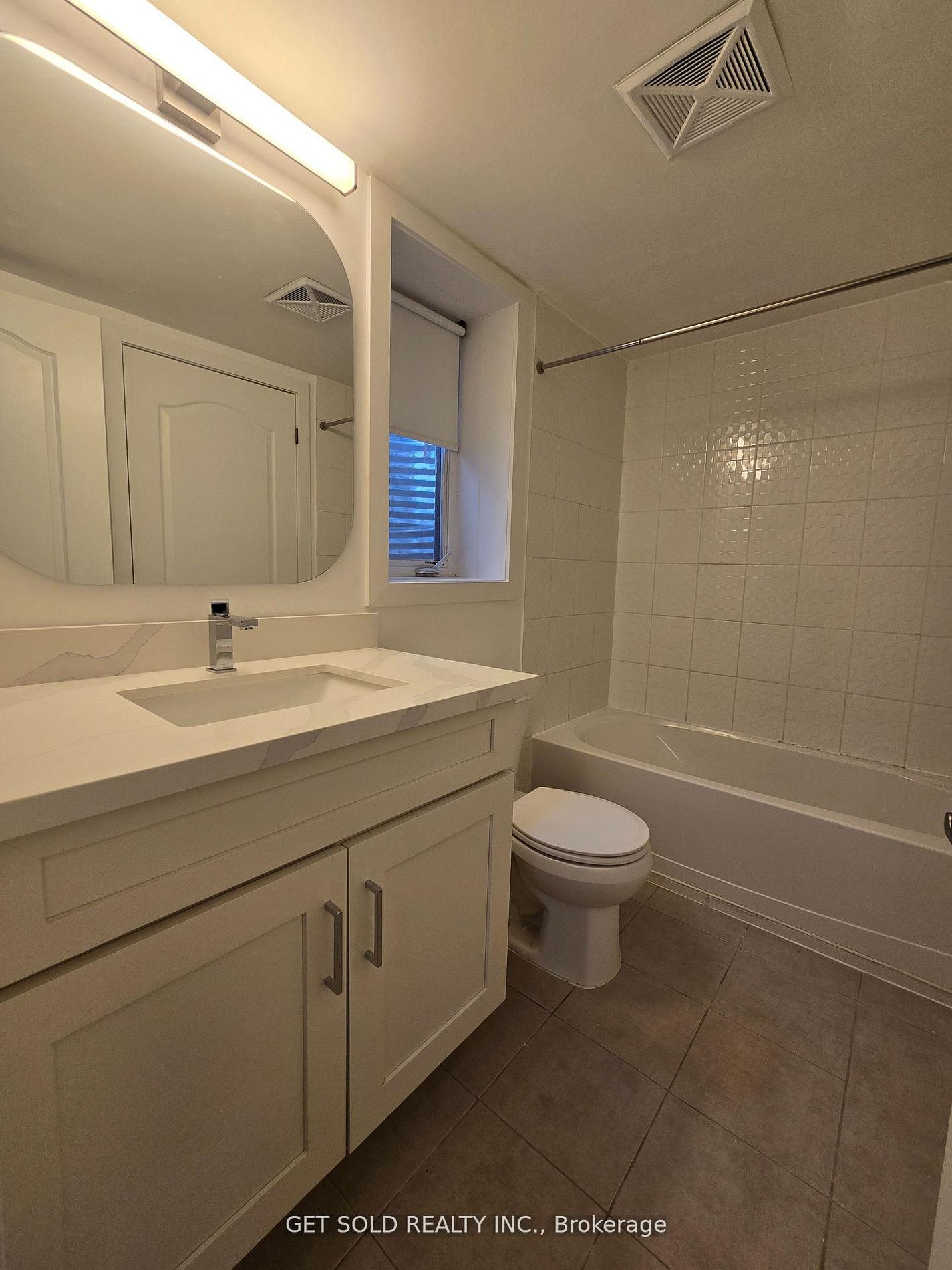 8 Drummond Street 421