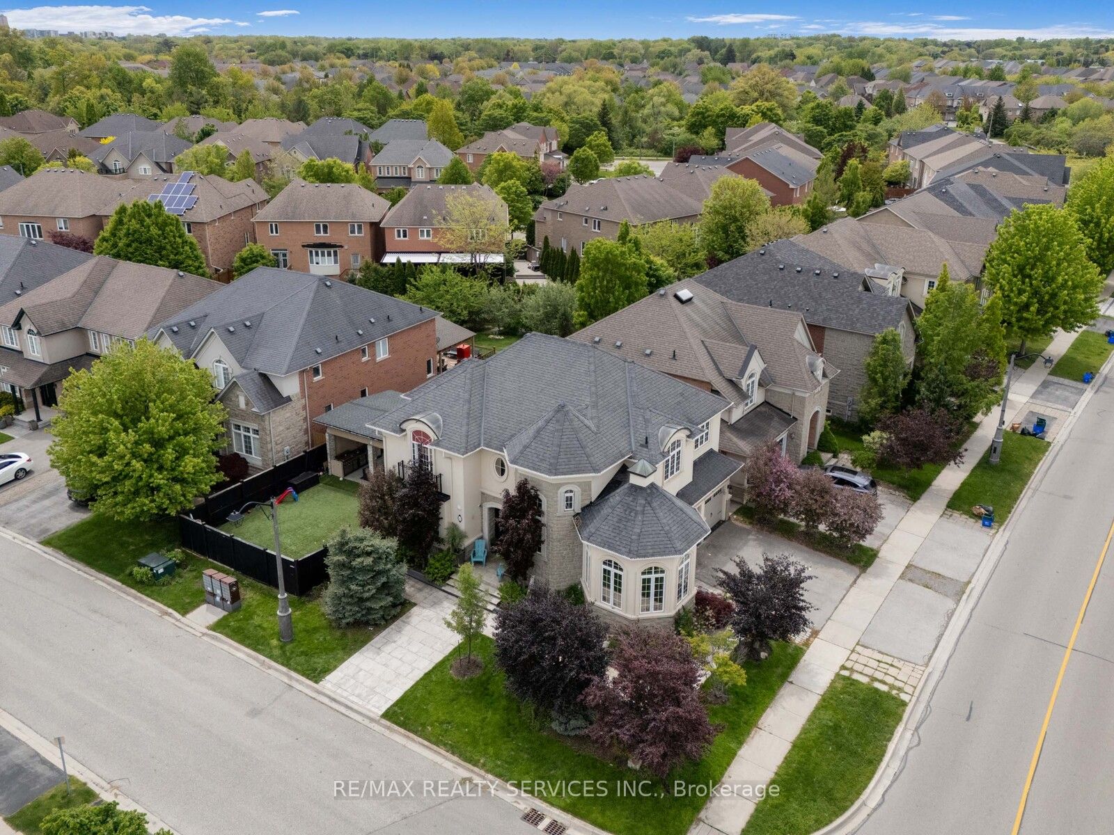 242 Milkweed Way