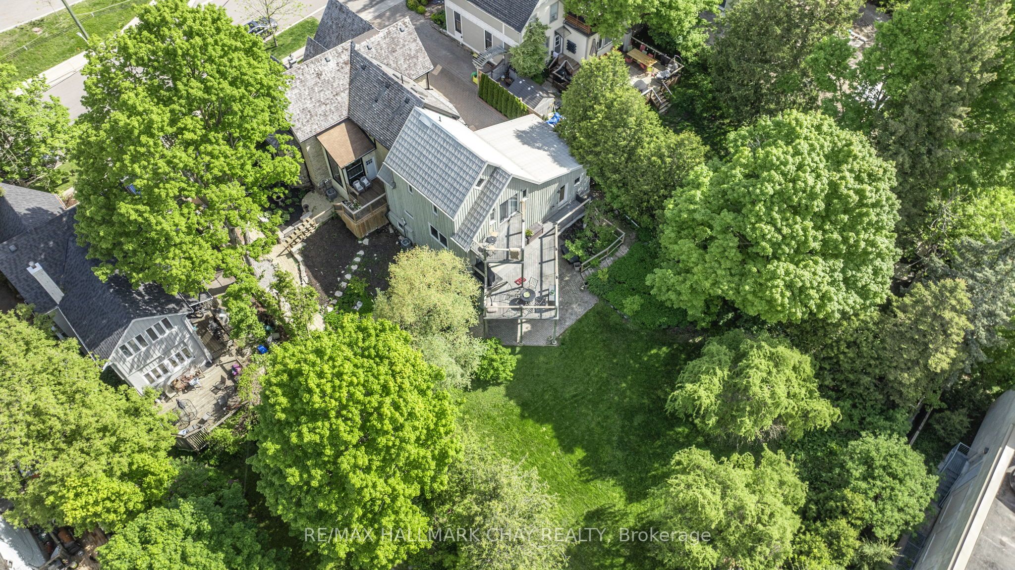 11 Catherine Avenue