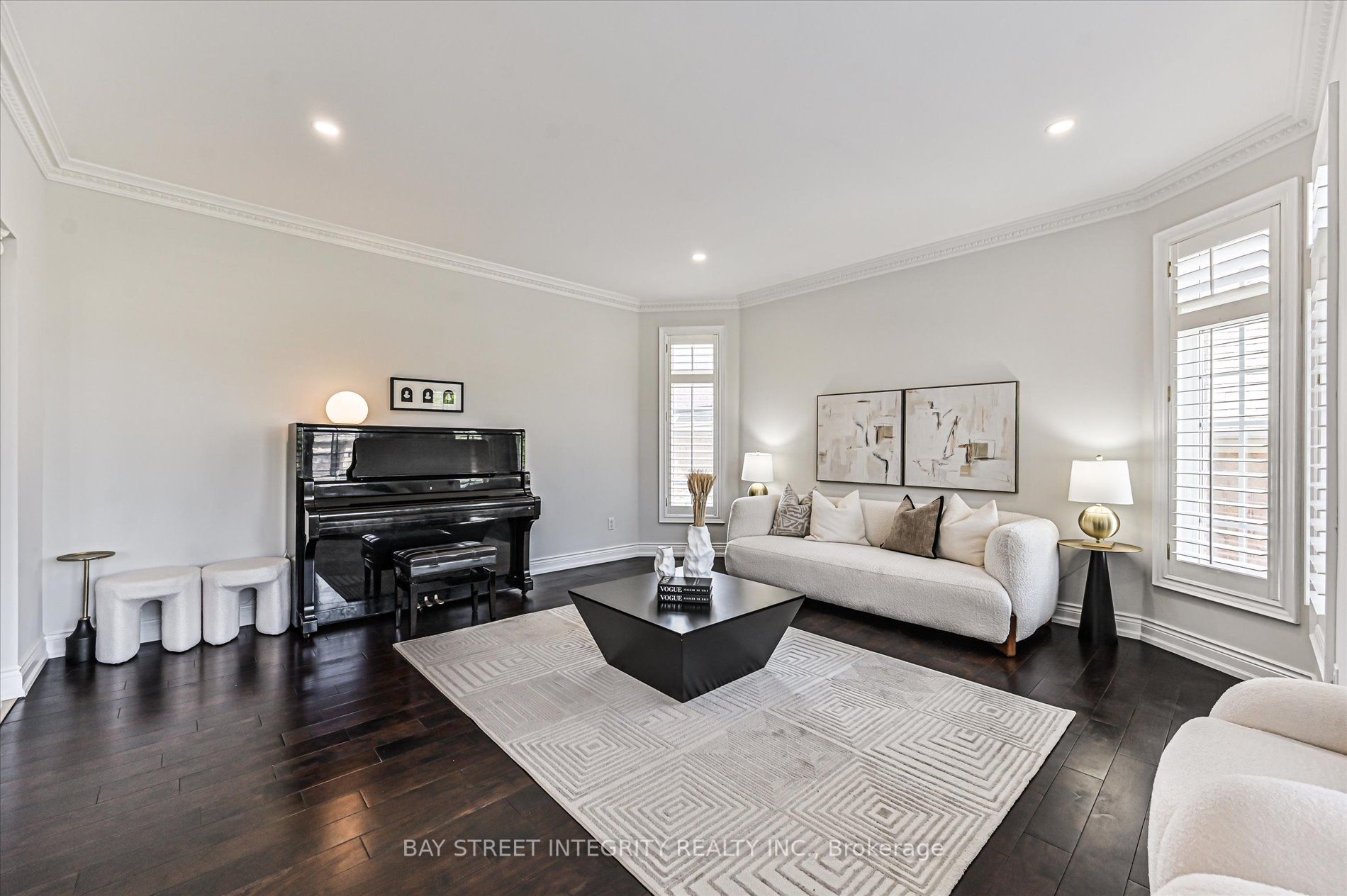 124 Spring Blossom Crescent
