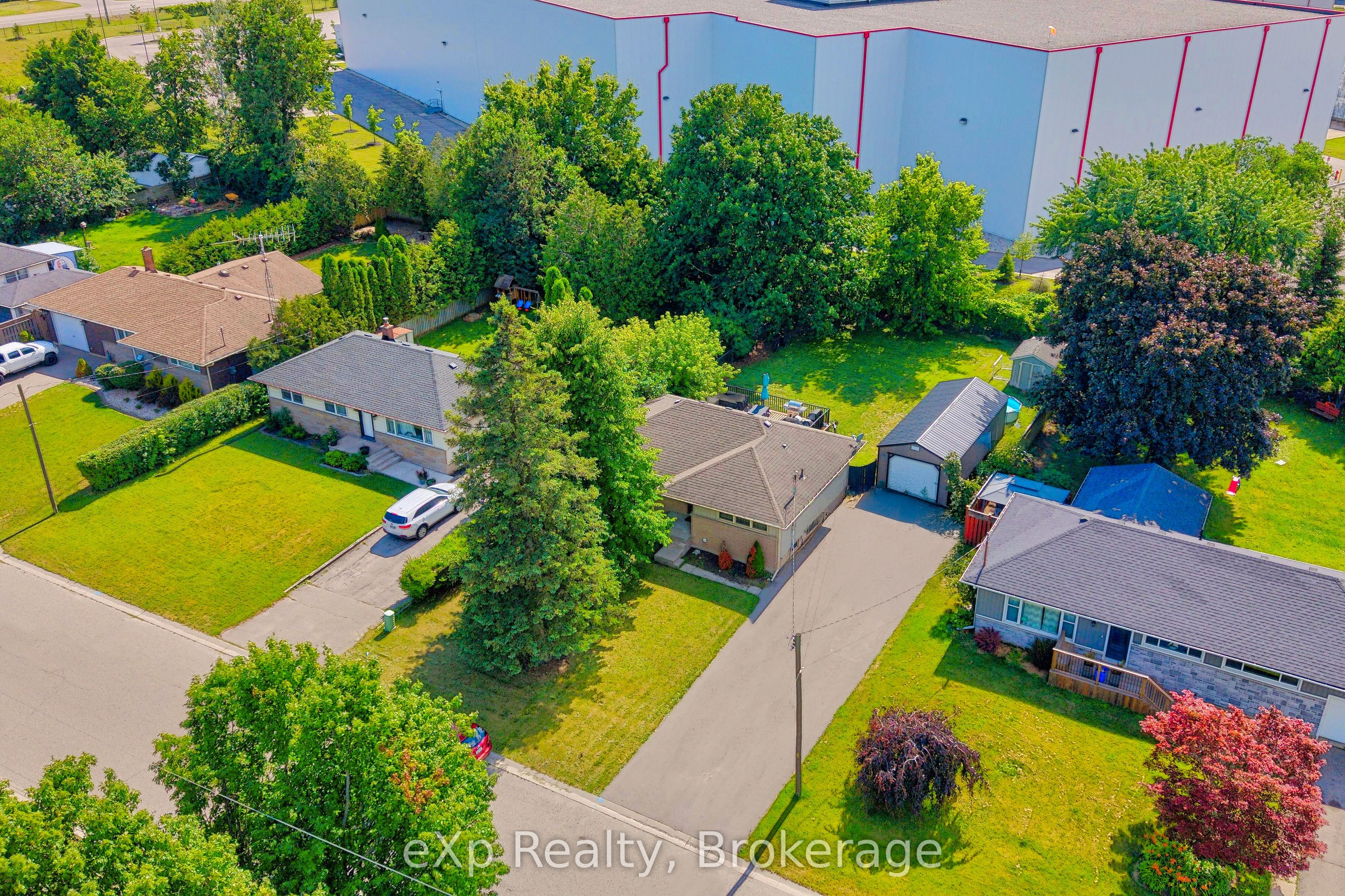 18 Willowdale Street